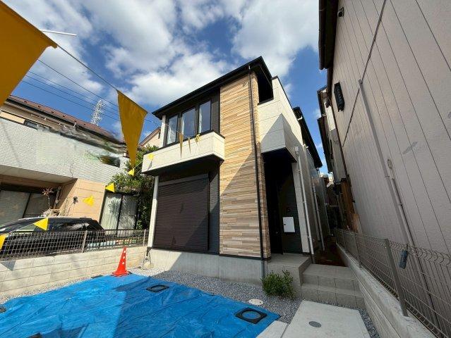 【仲介手数料無料】草加市氷川町 新築一戸建て の外観画像